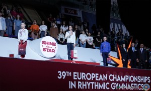 app podium ball ph simone ferraro sfa02947 copia